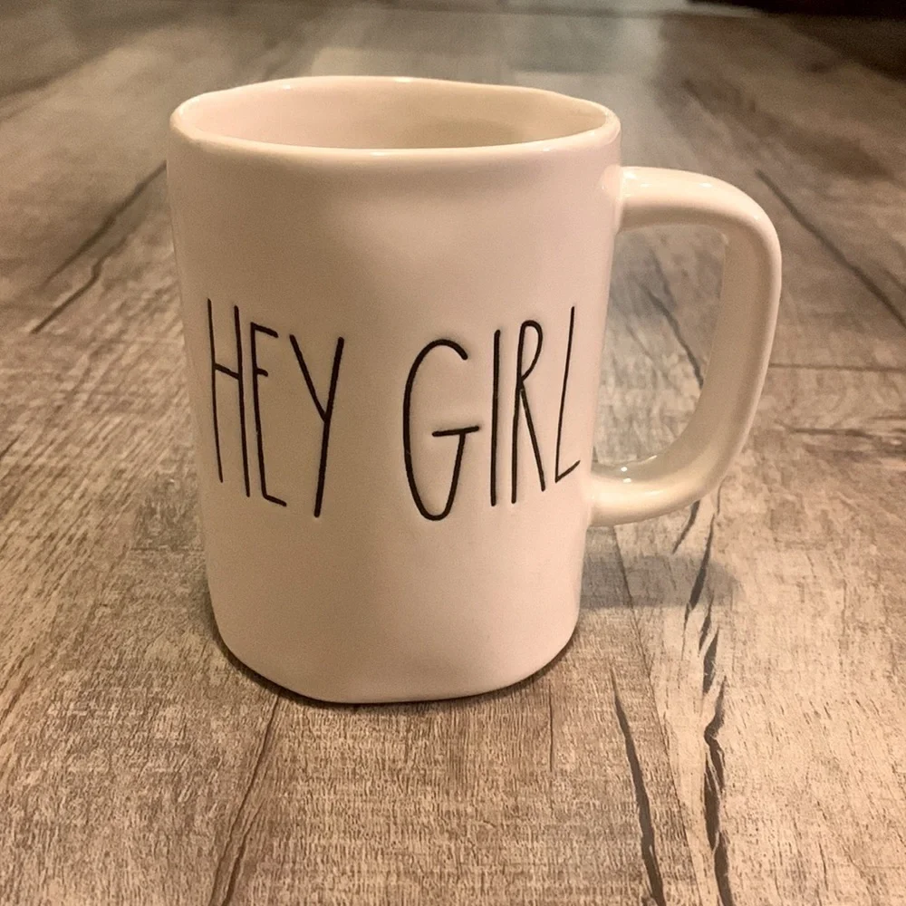 Hey Girl Magenta Coffee‎ Mug
